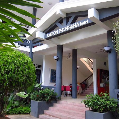 Sai Gon Phong Nha Hotel Донг Хой Екстериор снимка